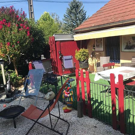 Le Jardin De Theleme "Charme Discret Pour Un Nid Douillet" Mazille Exterior foto