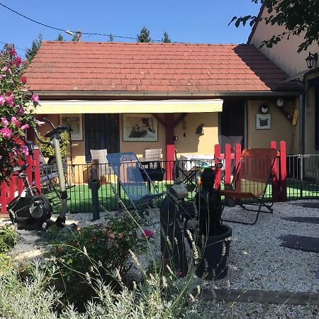 Le Jardin De Theleme "Charme Discret Pour Un Nid Douillet" Mazille Exterior foto