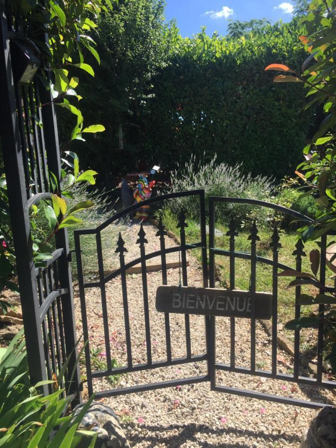 Le Jardin De Theleme "Charme Discret Pour Un Nid Douillet" Mazille Exterior foto