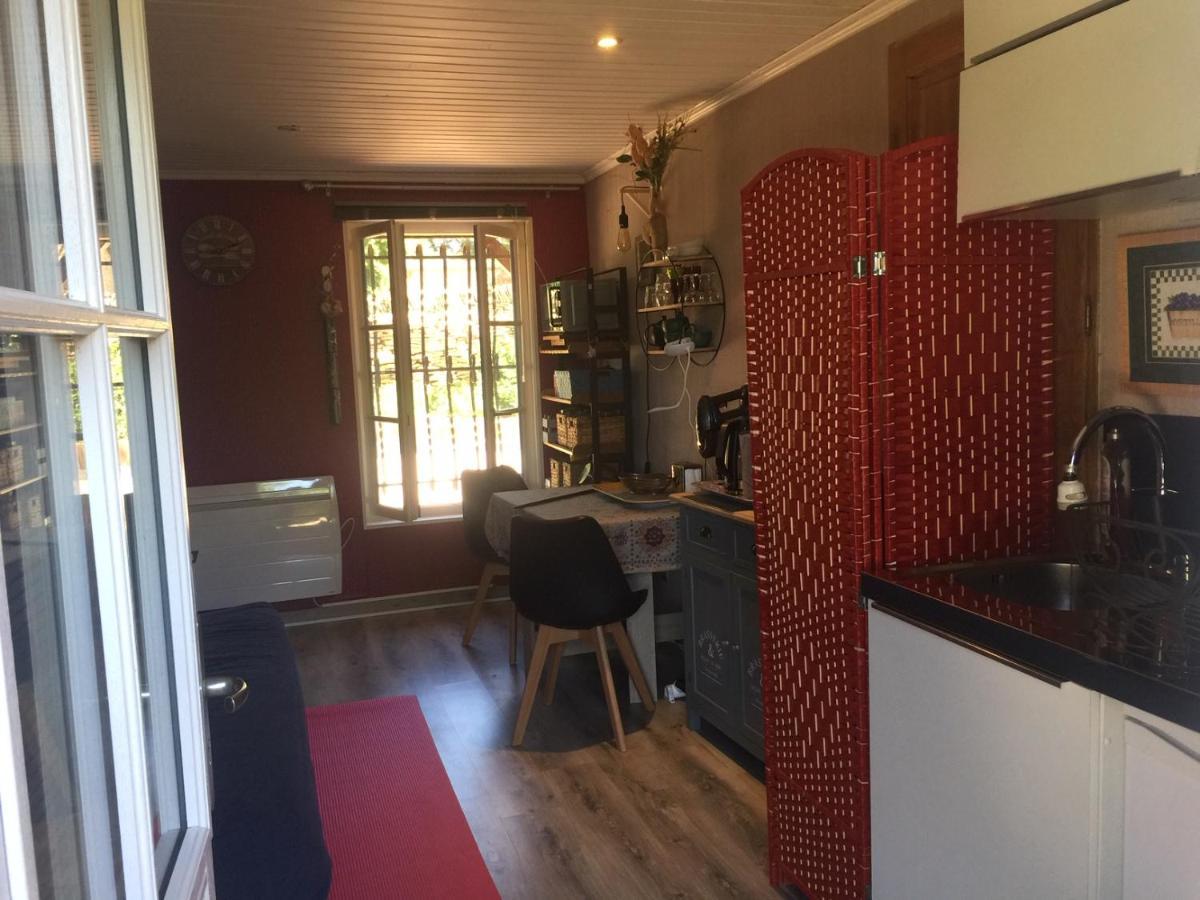 Le Jardin De Theleme "Charme Discret Pour Un Nid Douillet" Mazille Exterior foto